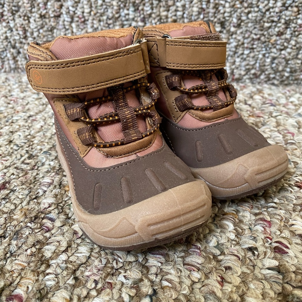 NWOT Stride Rite Nebraska Boots